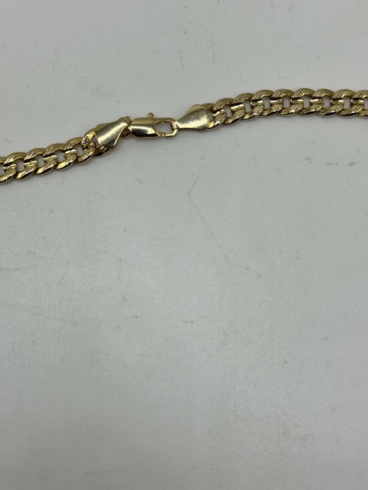 Costume Gold Color chain Necklace 24 Inch