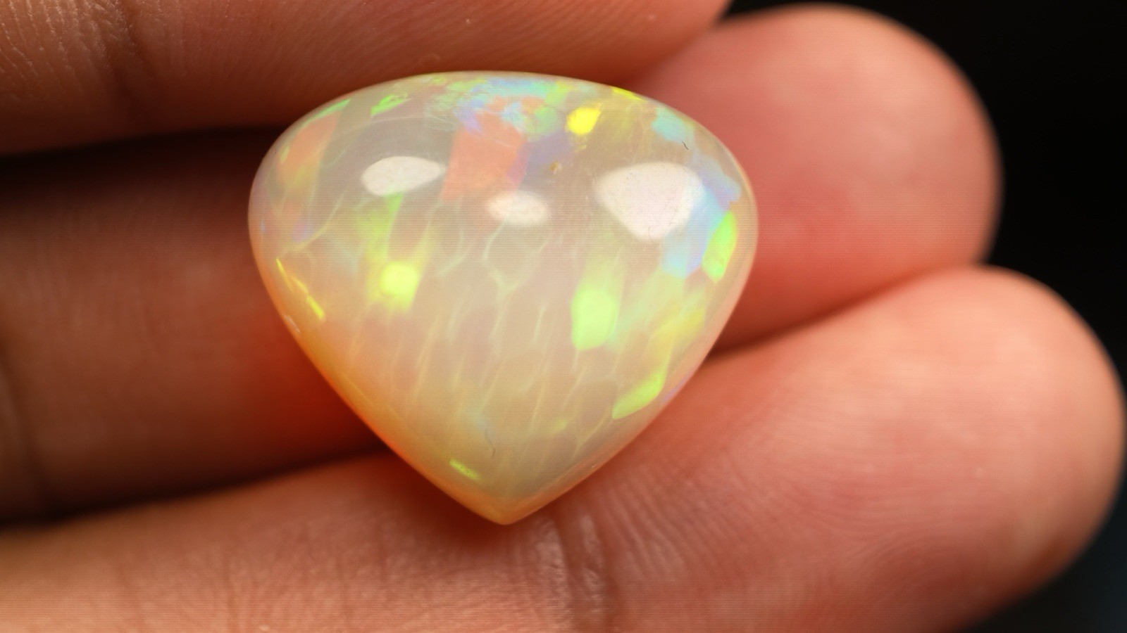 Natural Ethiopian White Opal 20.08 Ct Pear Cabochon IGTL 20.76×18.47mm