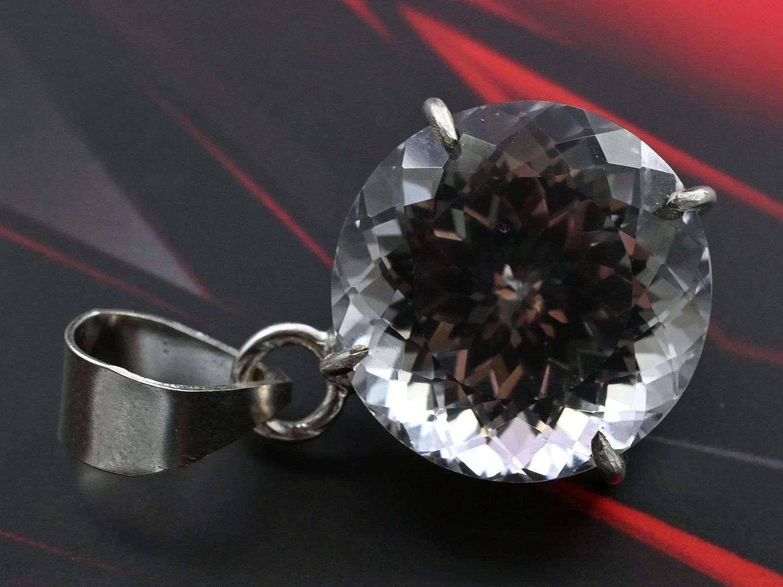 29.65 Ct+ Natural White Sapphire Round Cut 925 Solid Silver Pendant Gemstone