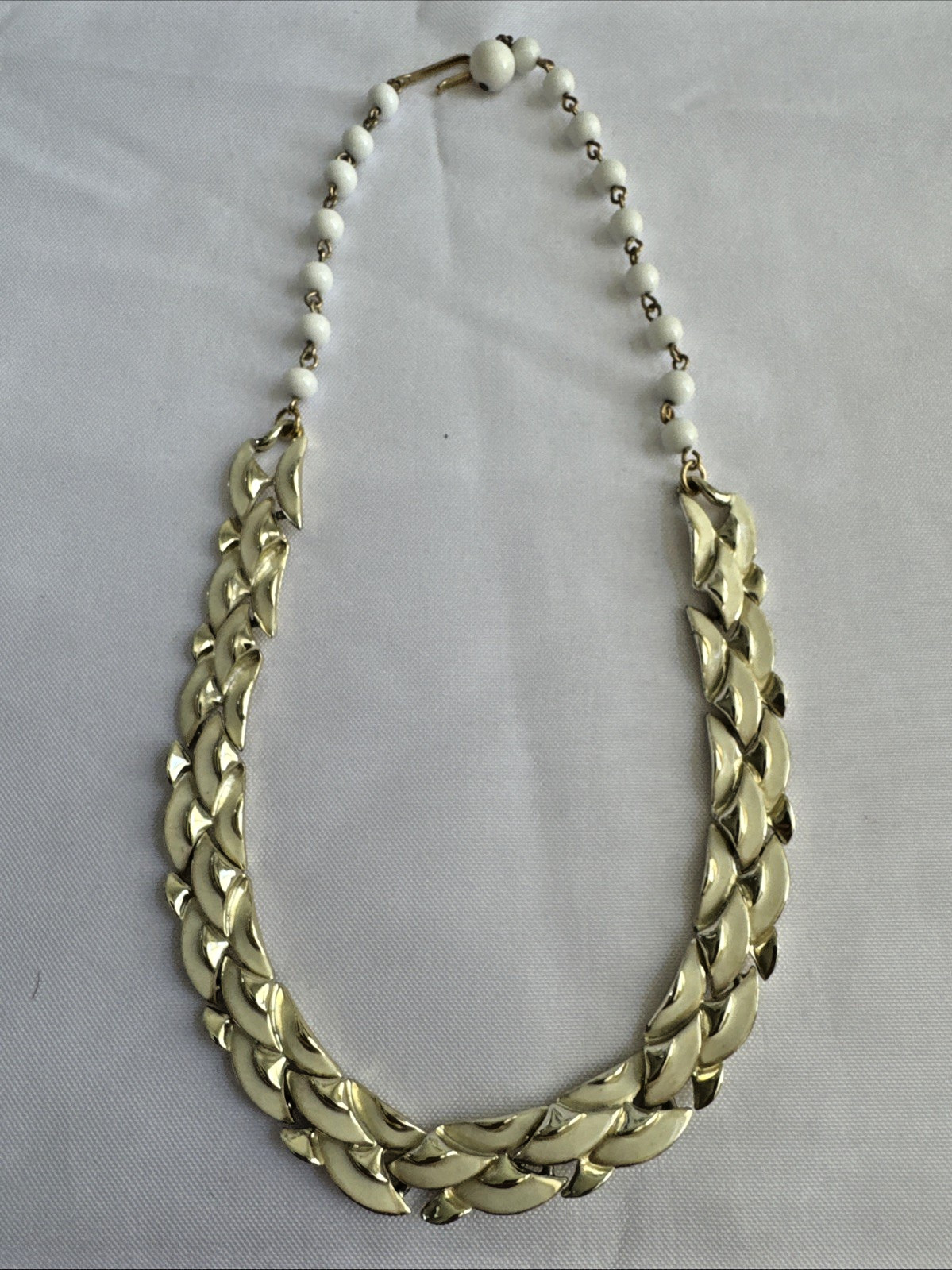 Vintage Coro Signed White Enamel Chevron Leaf Link Choker Necklace 1950s