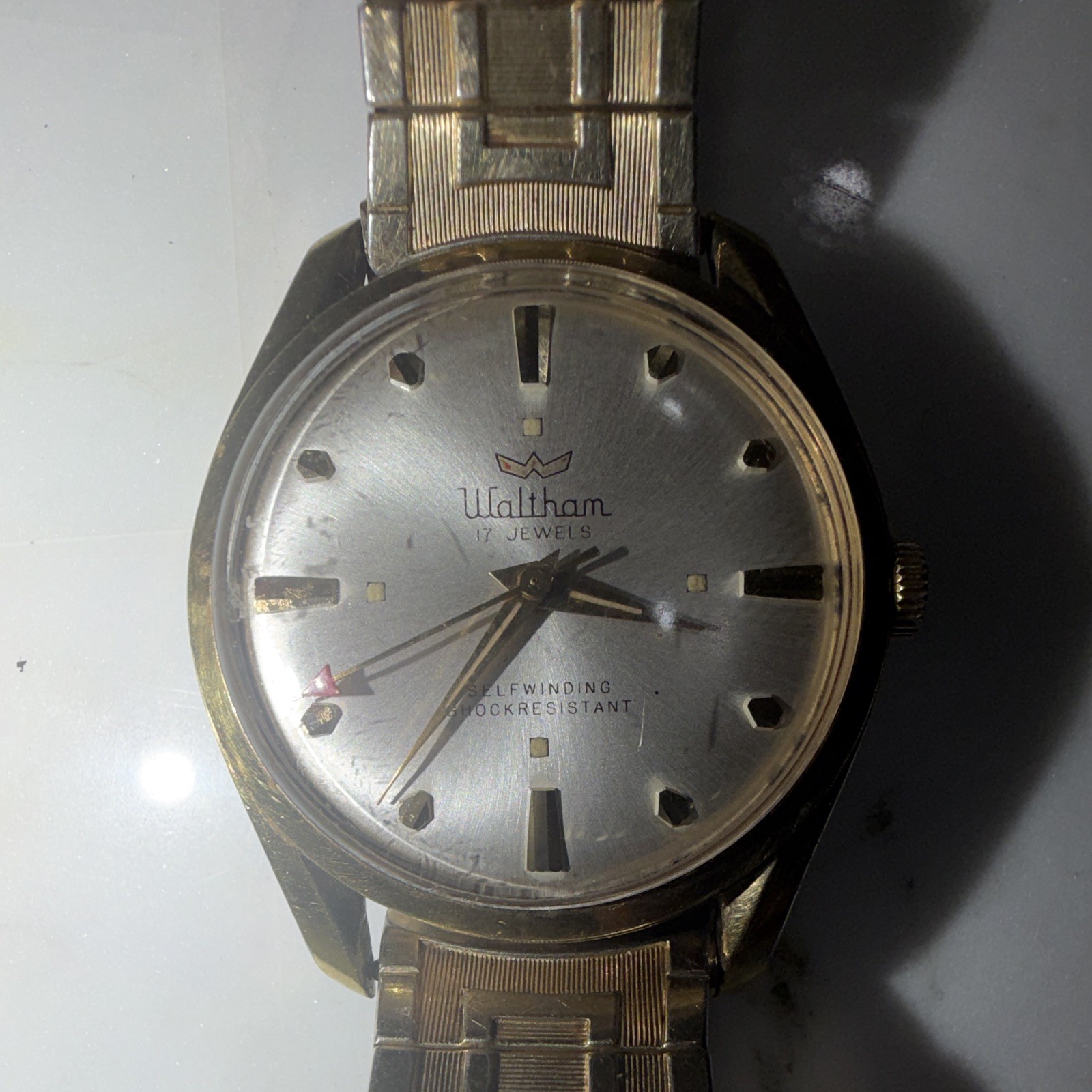 1950s Vintage Waltham Automatic 17 Jewels Watch 10K GF Red Arrow