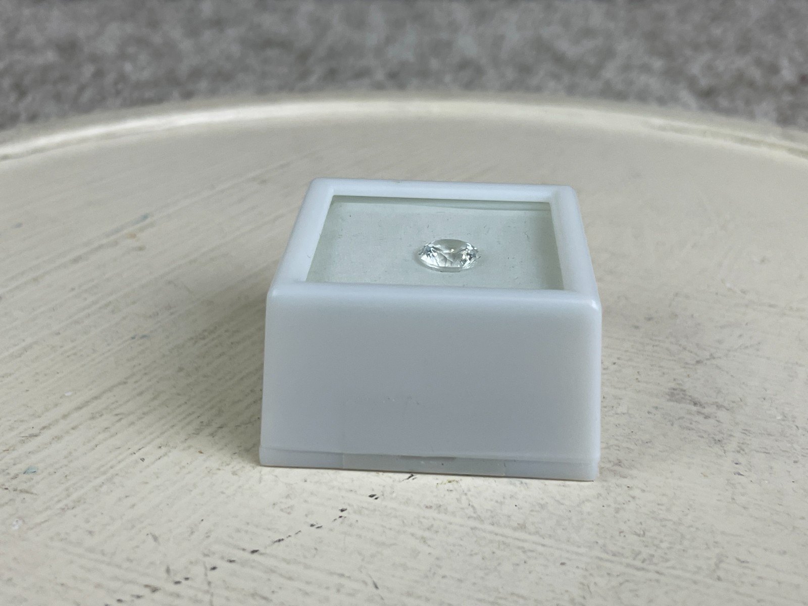 2.50 Carats Minimum 8MM Round Diamond Cut White YAG Faceted Loose Gemstone