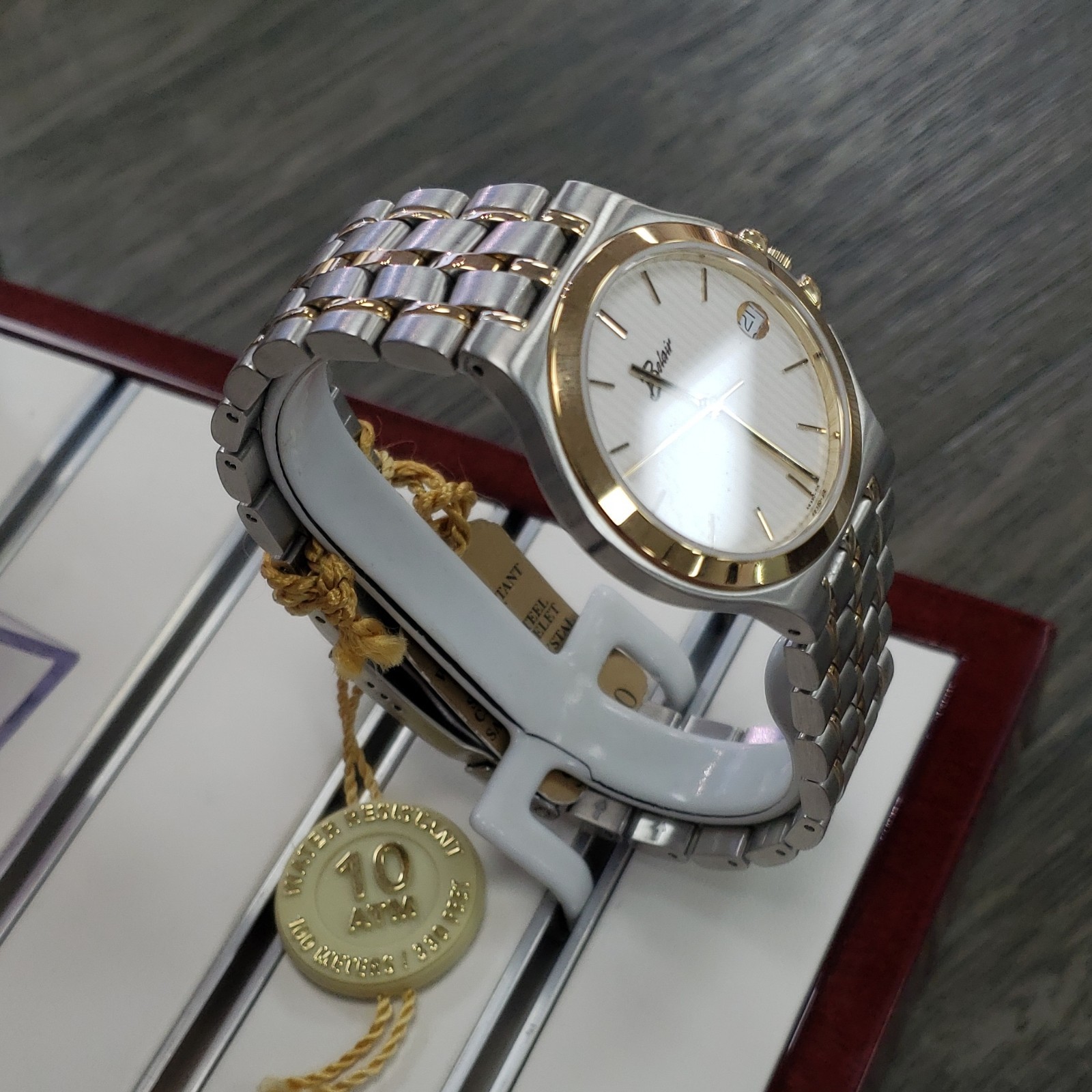Belair Men’s Quartz Analog Wristwatch