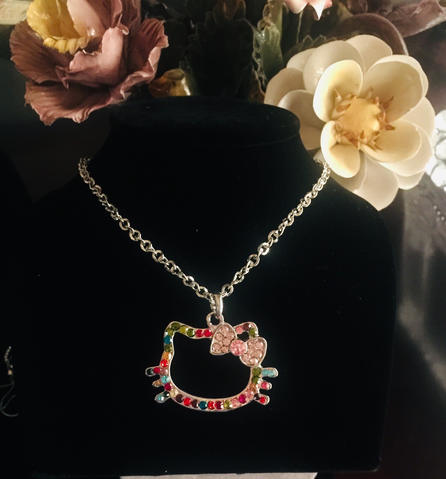 Hello Kitty necklace Pink Bow Radium Plated Reflective Crystals Rhinestones