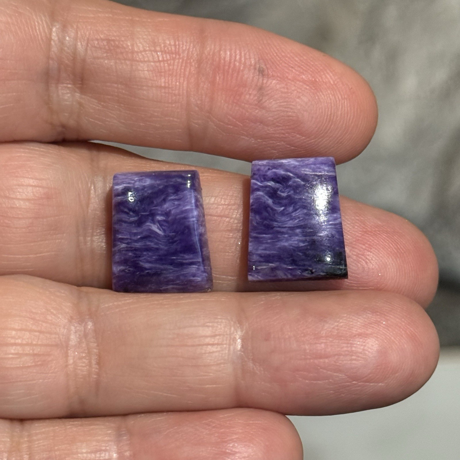 18.8ct 15.2×12.4×4.4mm Pair Purple Smooth Charoite Cabochon Gemstones Earrings