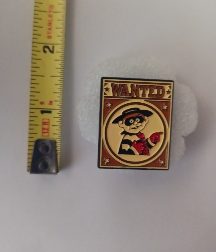 HAMBURGLAR PIN-2 OR MORE PINS SHIPPING IS $5.49-SPEND $20 AND SHIPPING IS FREE