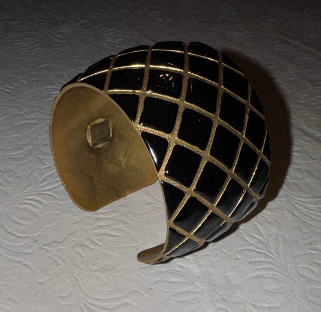 Wimberly Cuff Bracelet Quilted Enamel Black Gold Crosshatch Fortunoff New Vtg