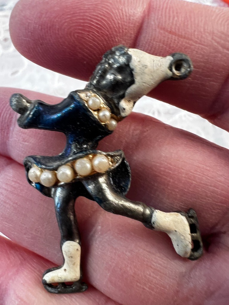 Vintage Skater Pin Silver Tone Faux Tiny Pearls Lovely