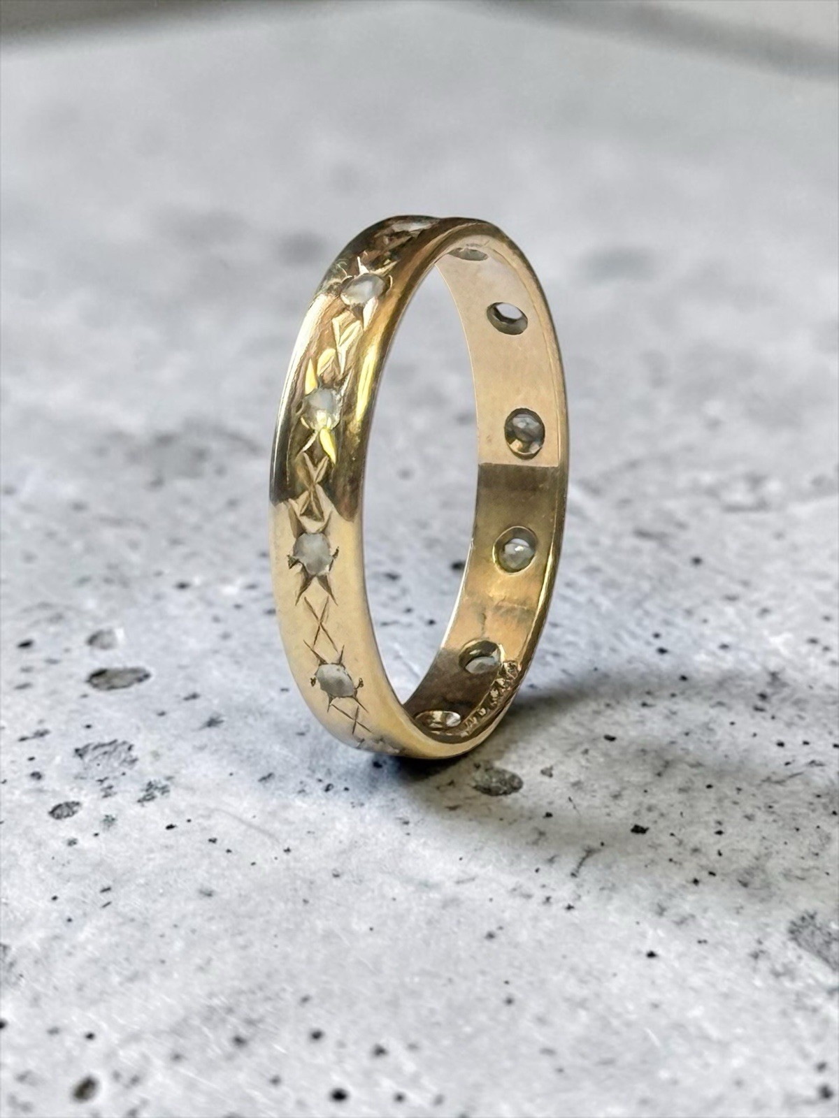 Pretty Vintage 1975 Spinel 9K Gold Full Eternity Size M 1/2 Hallmarked