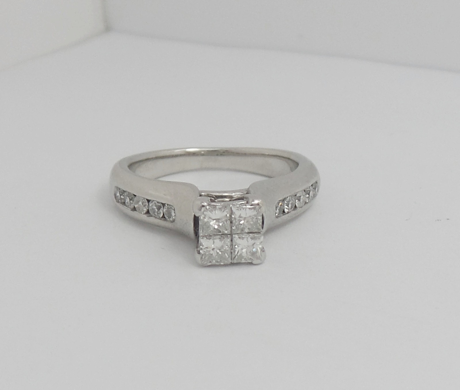 3/4CT Natural Diamond Engagement Anniversary Wedding Ring 14K White Gold Band