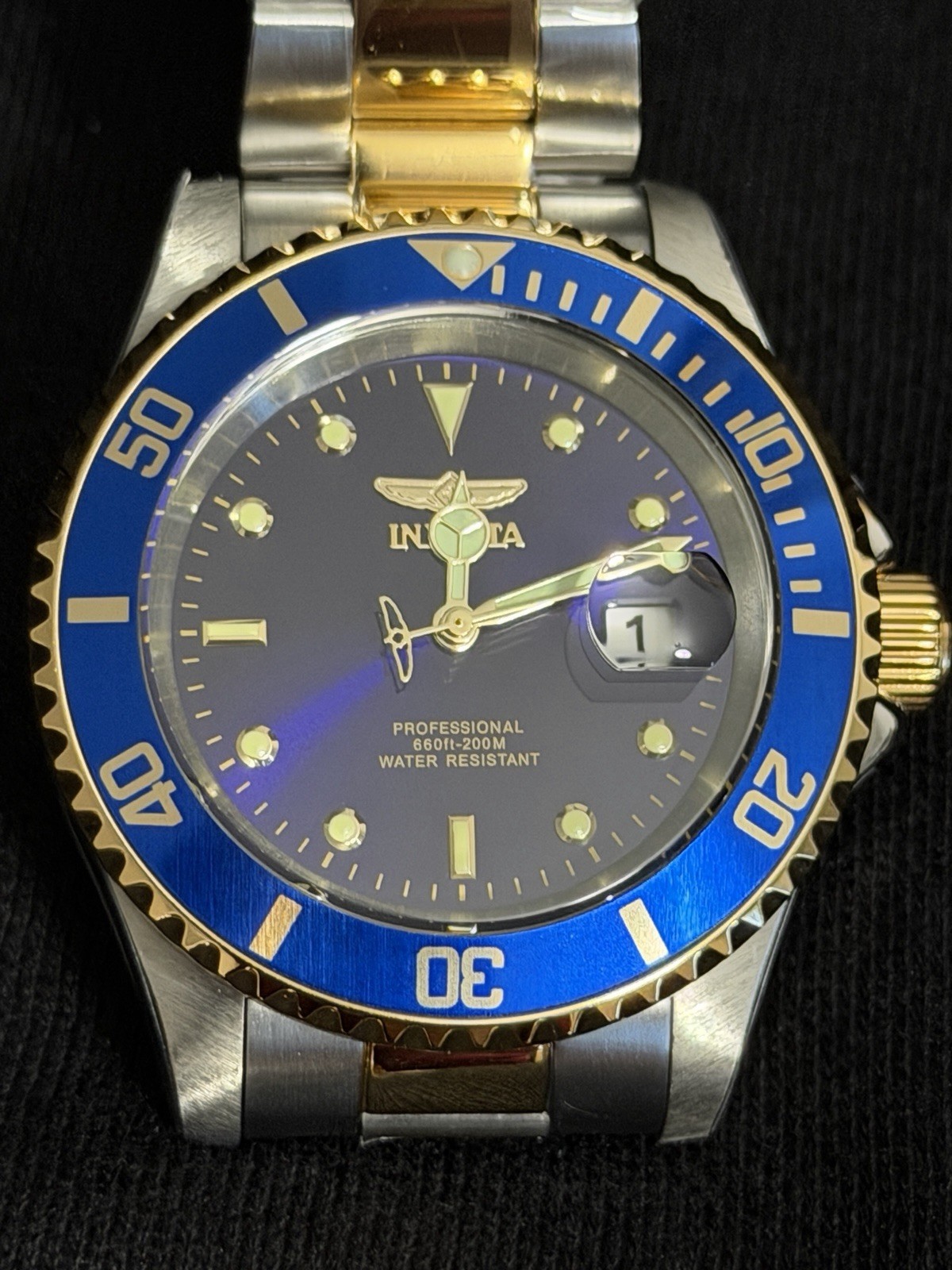 Invicta Men’s Pro Diver Quartz Two Tone Watch with Stainless Steel Strap New