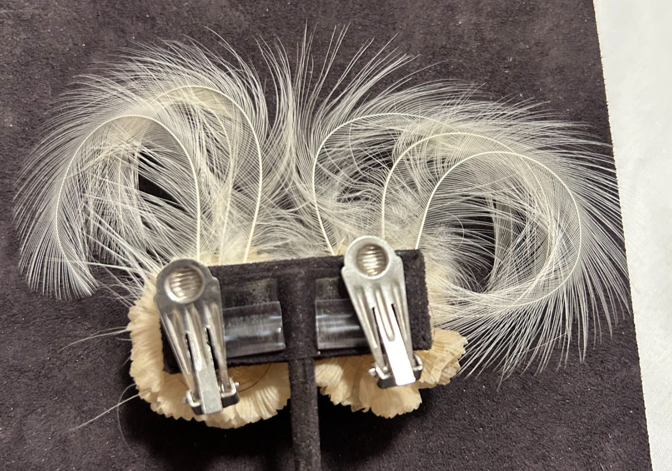 Vintage 1950’s Real Feather Flower Special Occasion Earrings Metal Clip-On VGUC