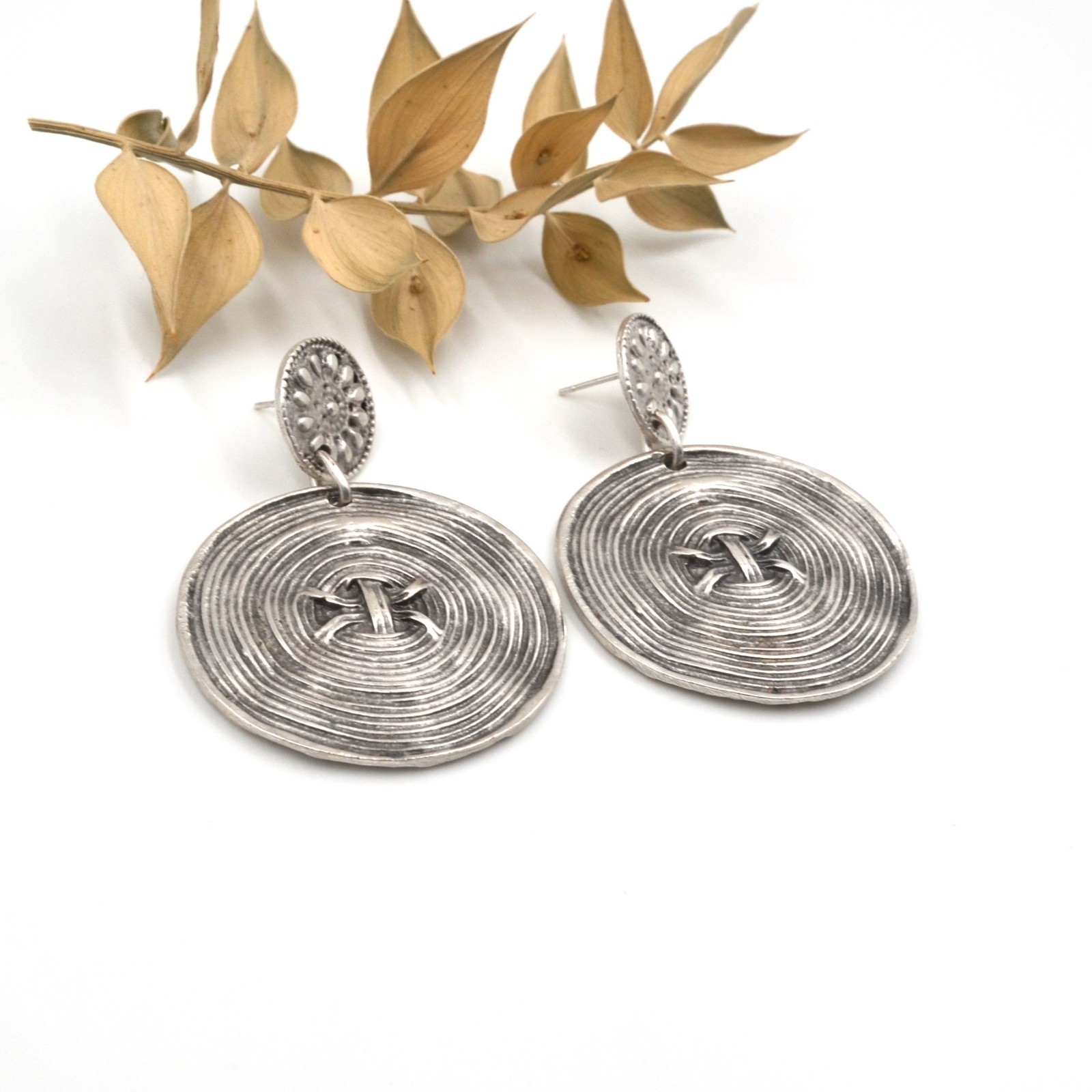 Boho Silver Spiral Disc Dangle Earrings Textured Round Statement Jewelry