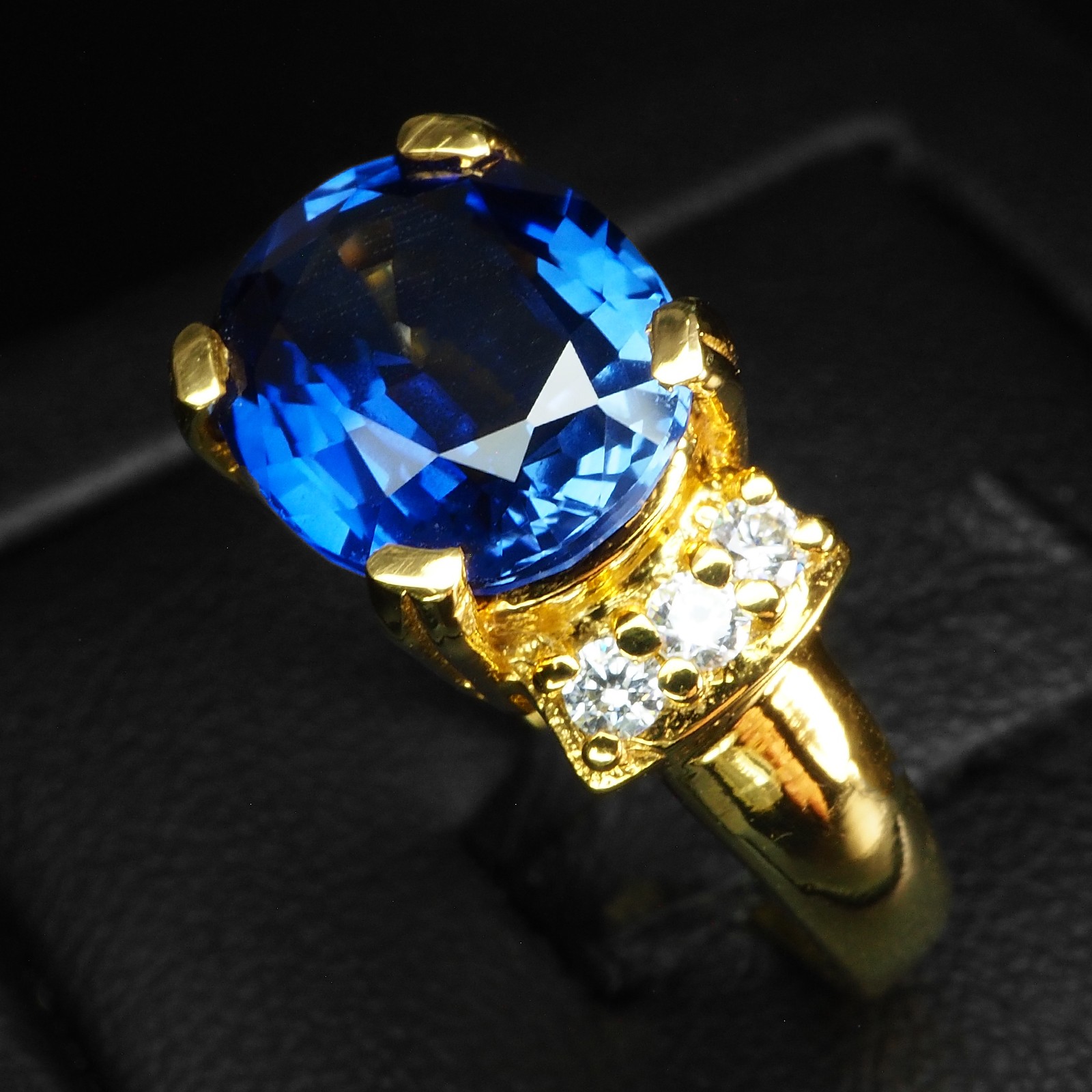 Stunning 4.55Ct Blue Sapphire Oval Cut Loose Stone For Custom Gold Ring Setting