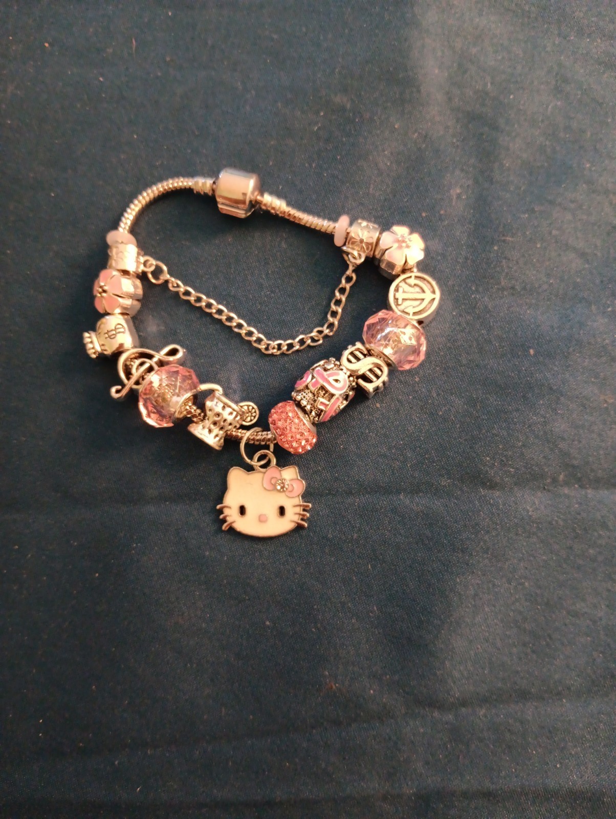 Kitty Charm Bracelet – Version A (CO72)