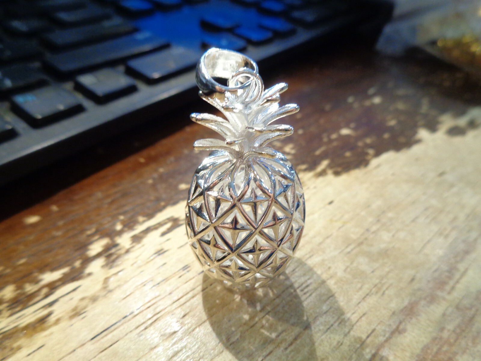 22.5MM BOLD HEAVY SOLID 925 SILVER EXTRA-EXTRA LARGE HAWAIIAN PINEAPPLE PENDANT