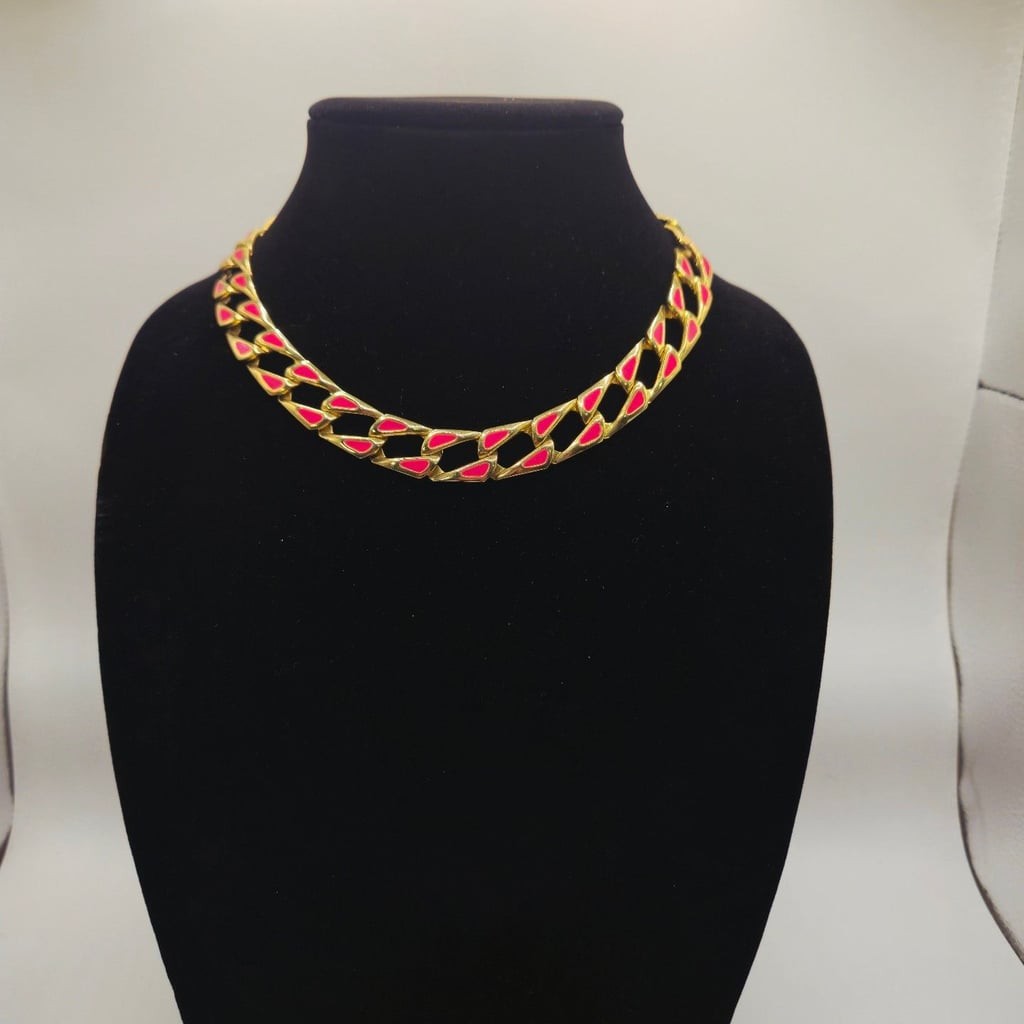 Vintage Gold Tone and Pink/Red Enamel Chunky Chain Link Choker Necklace