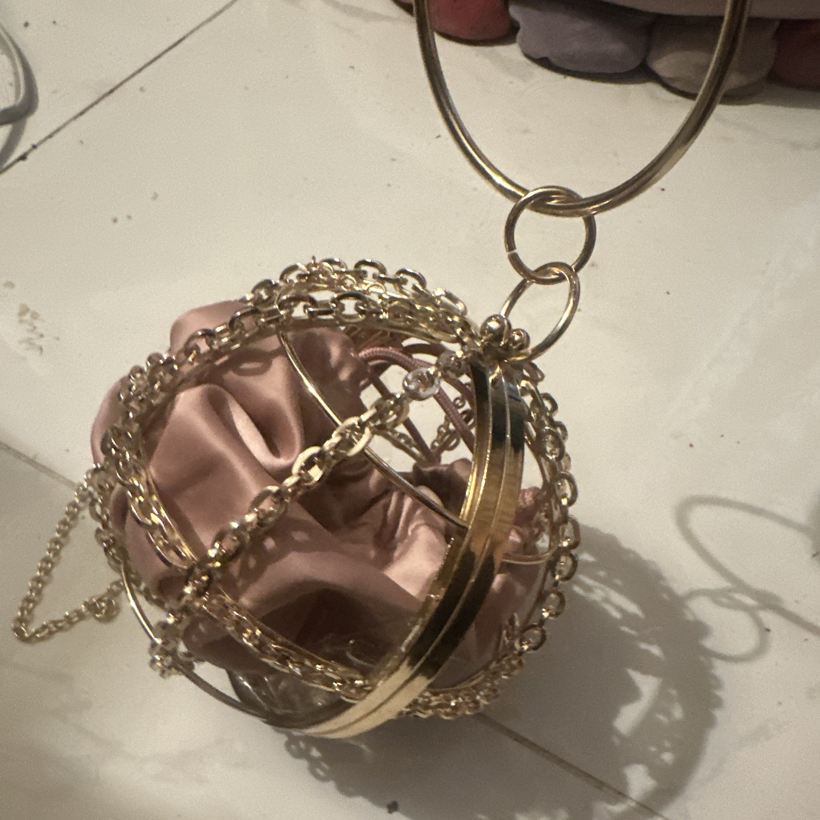 Gold Tone Cable Chain Round Cage Purse w/ Pink Satin Pouch