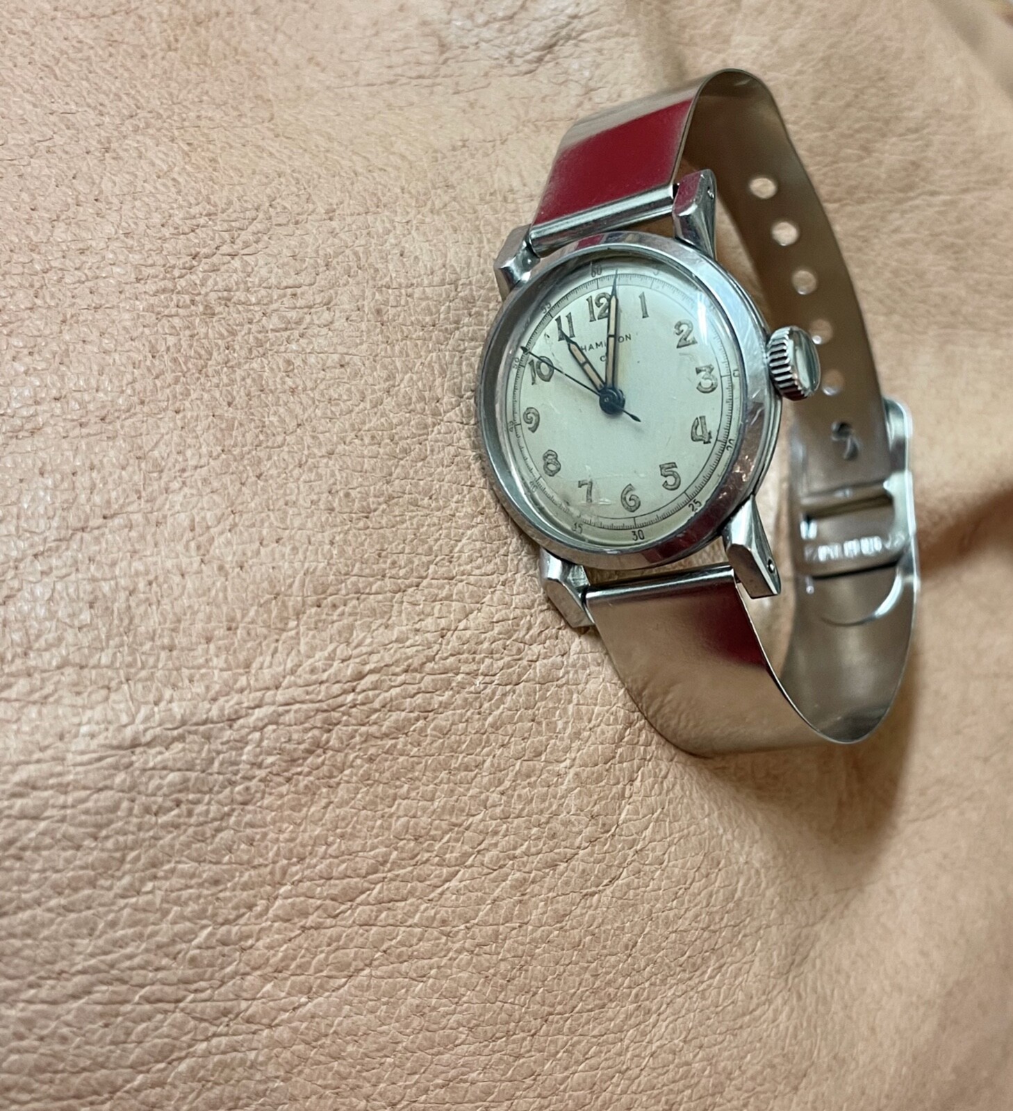 Surestay 1940s vintage military watch band 16mm cuff type spring bars/fixed lugs