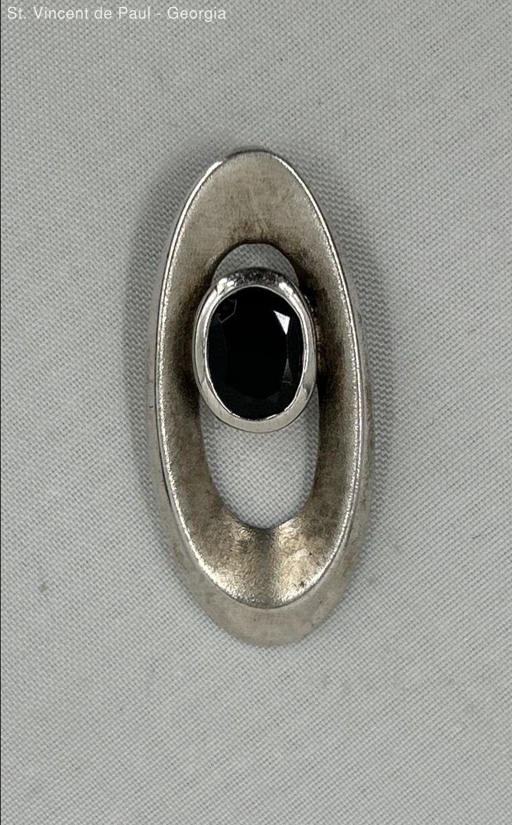Vintage Sterling Silver 925 Hanging Pendant W/ Black Stone 3.56g Beautiful Cond.