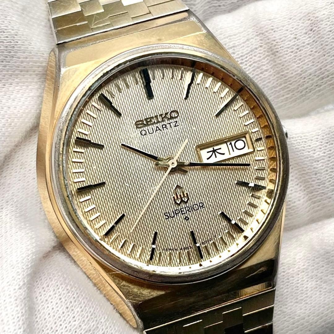 SEIKO SUPERIOR 4883-8100 Quartz Day Date Watch Gold Dial SS Bracelet 35.6mm 1977