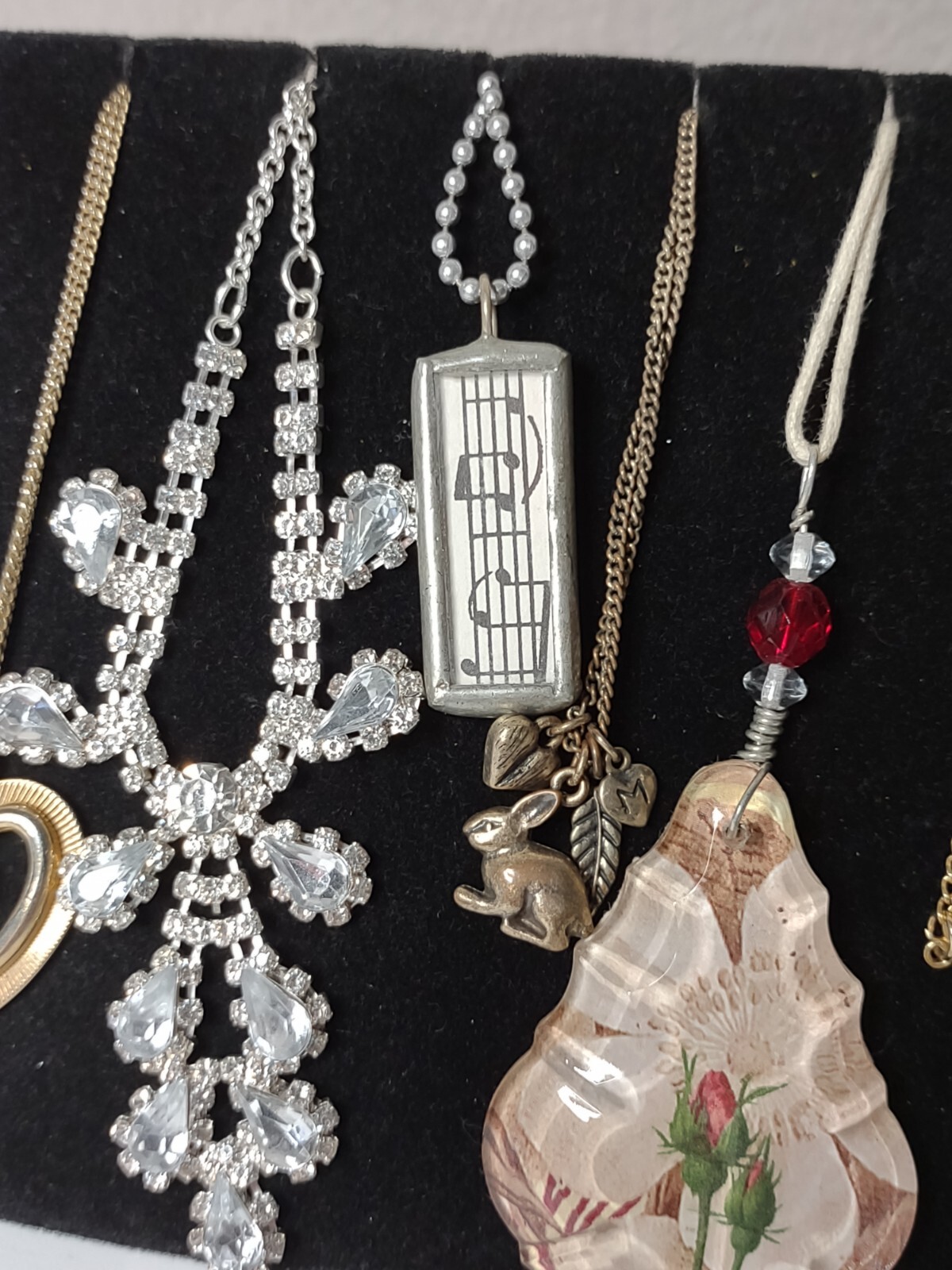 Lot Of 12 Pendant Necklaces Heart, Rabbit, Star, Anchor, Music Necklace Lot P33