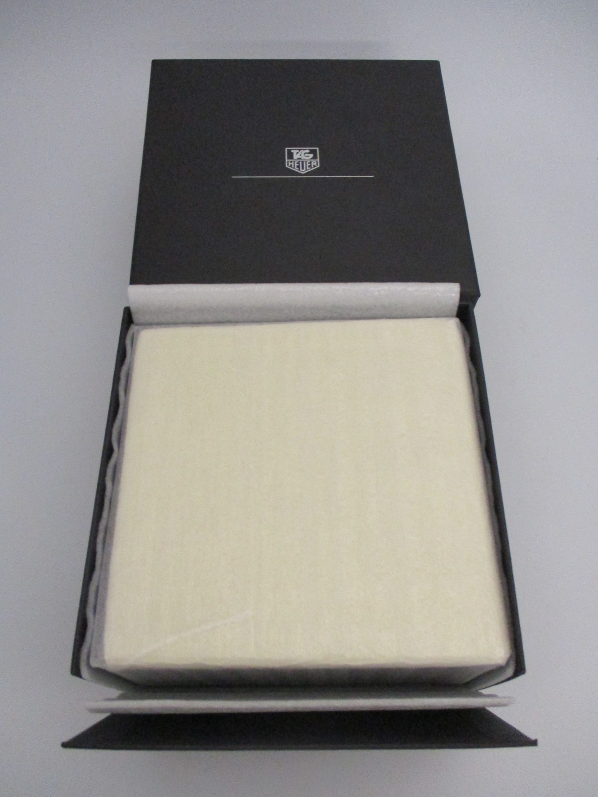 TAG Heuer Deluxe Brown Wood-Grain Watch Box Chest Set Black Inner +Cloth+Booklet