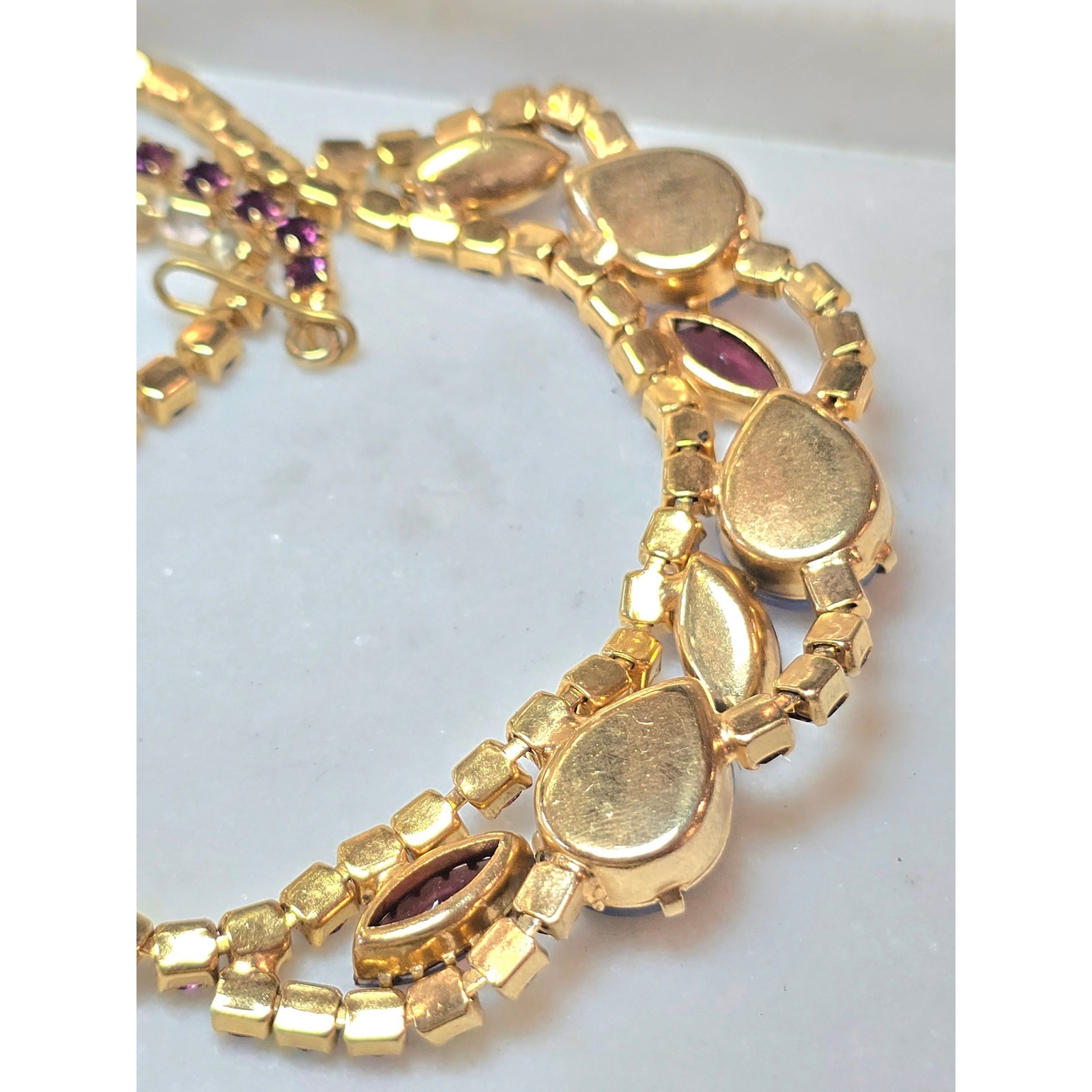 Florenza Unsigned Purple and Lavander Rhinestones Chocker.
