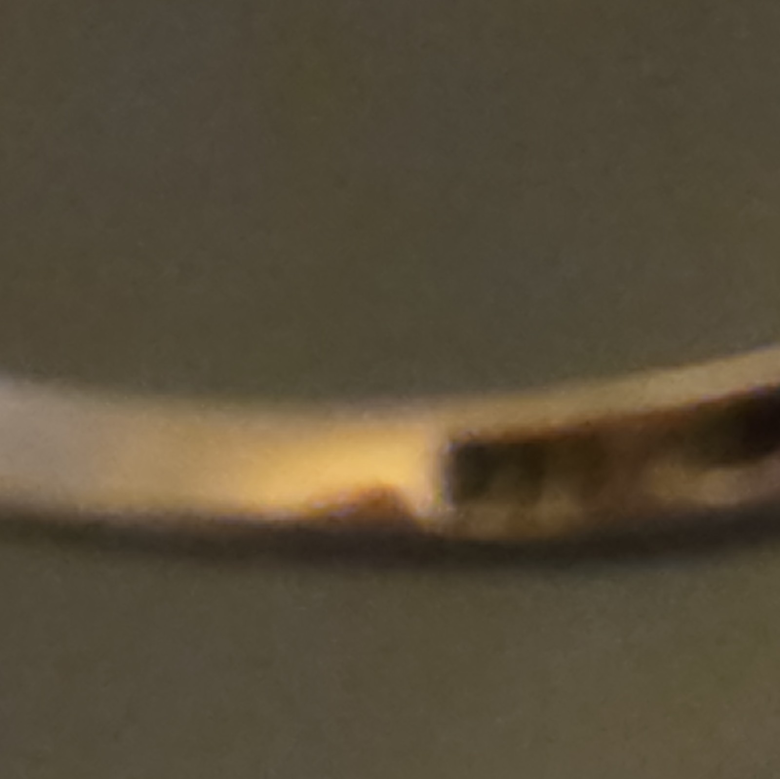 925 Silver Ring Size 6.5 Lab Created Saphire w Synthetic Emerald Accents
