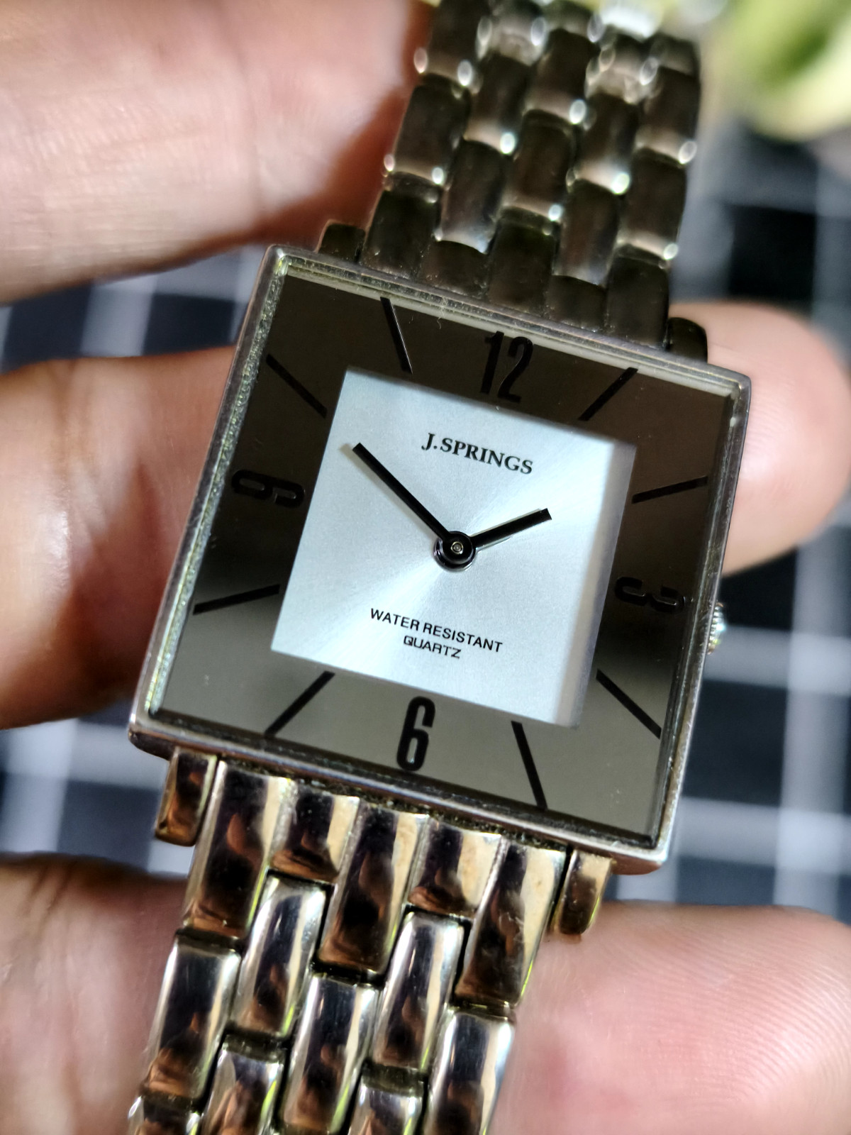 VINTAGE J.SPRINGS BY SEIKO INSTRUMENTS SQUARE MIRROR-DIAL QUARTZ DRESS WATCH