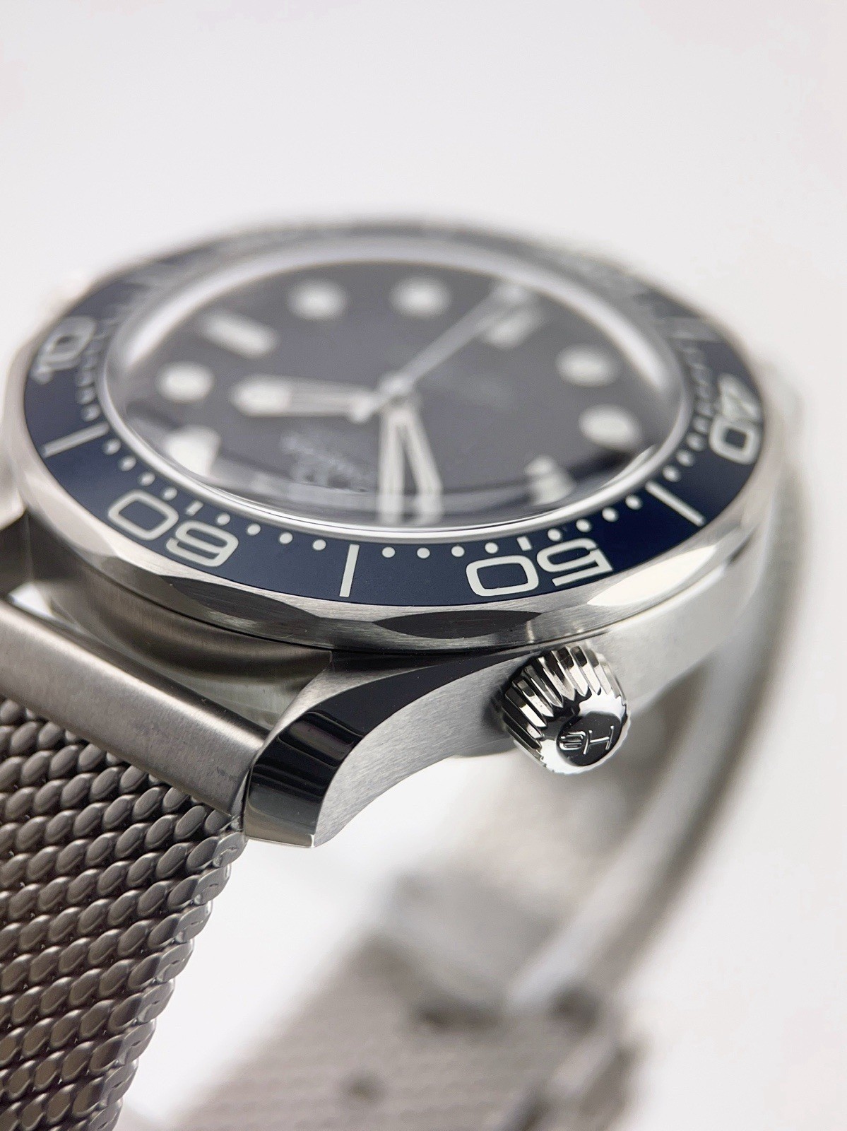 NEW 6/2026 Omega Seamaster Steel Blue Dial 42mm Auto Watch 210.30.42.20.03.002