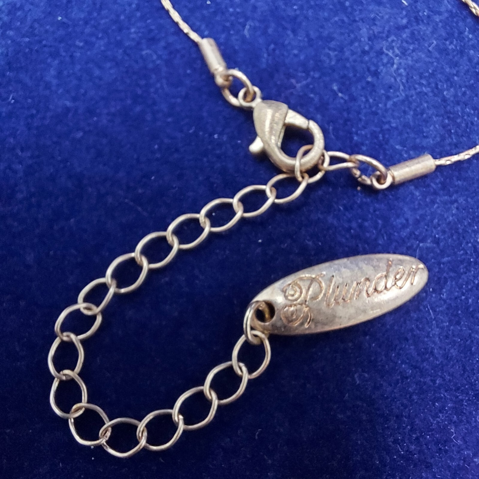Plunder signed Teal Blue Beaded Gold Tone Leaf Necklace 18-20.5 in