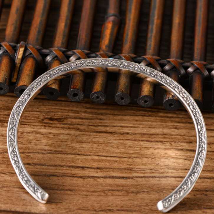 I01 Sterling Silver 925 Bangle with Small Turquoise