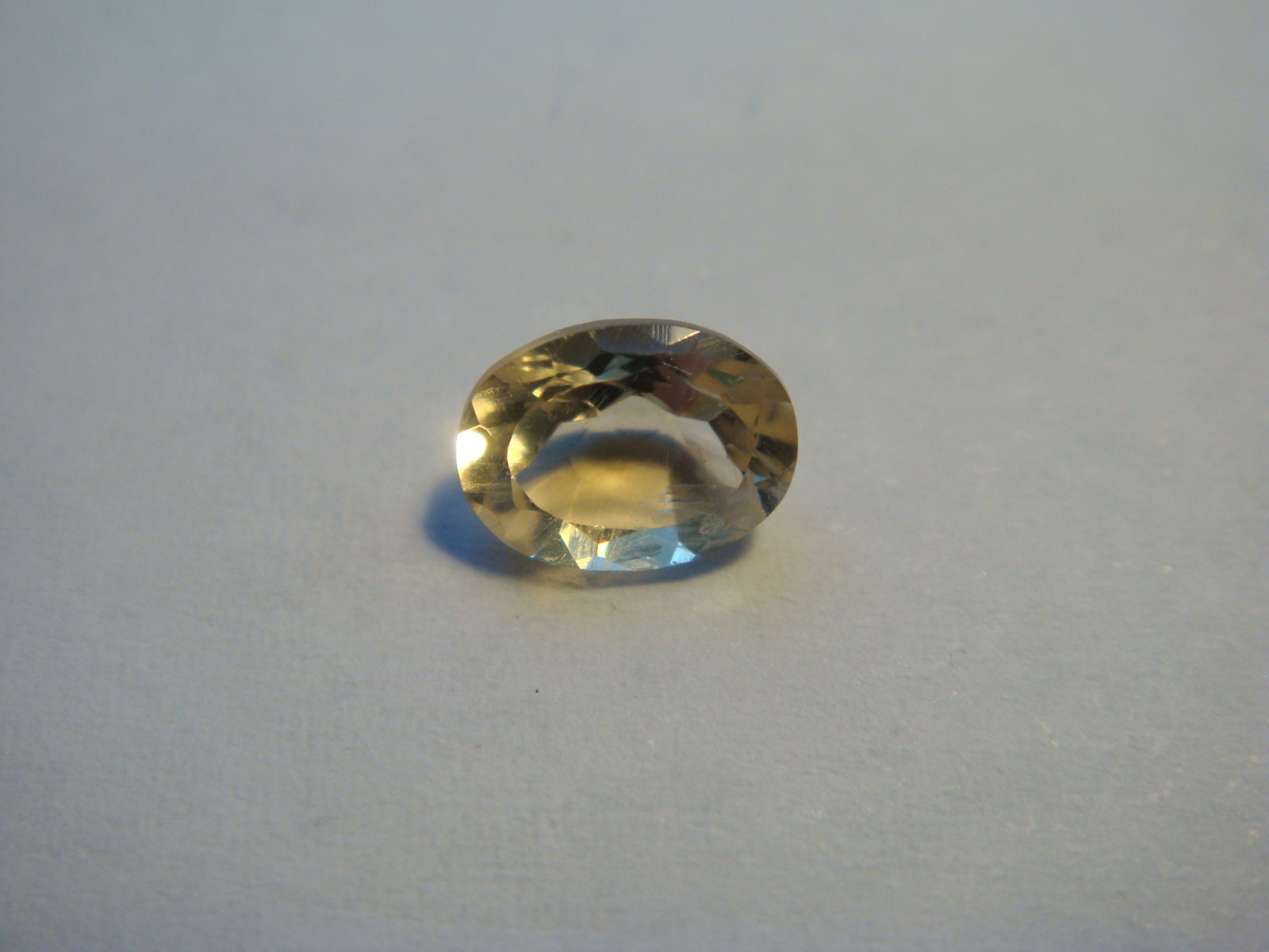 Citrine Oval Cut Gemstone 8 mm x 6 mm 1 carat Gem Lighter Yellow Stone