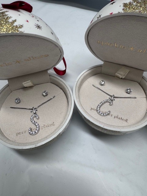 SparkleAnd Allure Jewerly Set-Comes In Holiday Ornament-DIFF LETERS TO CHOOSE