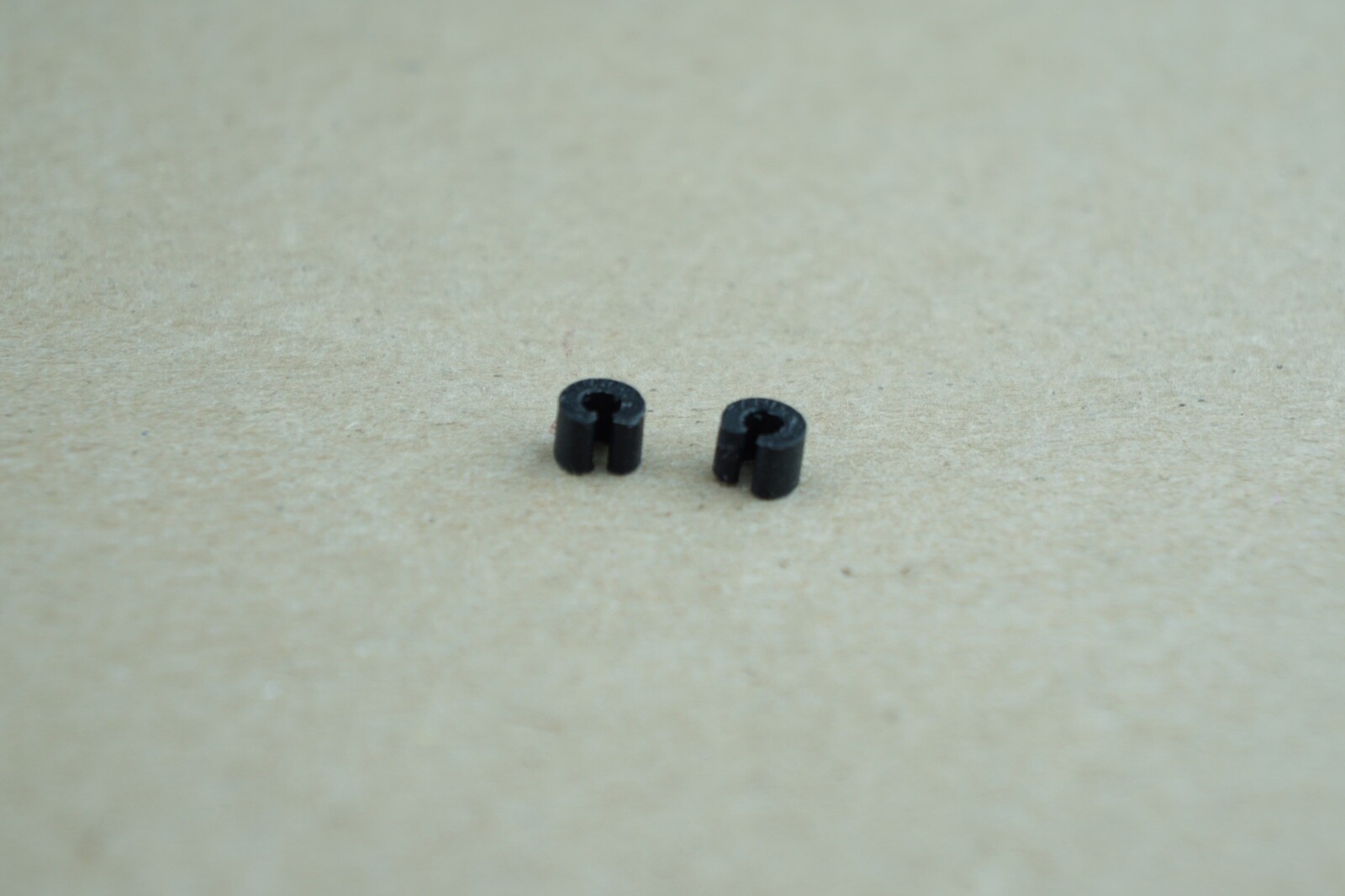 (2) NEW Genuine OEM Original Authentic Pandora Silicon Rubber Clip Stoppers Lock