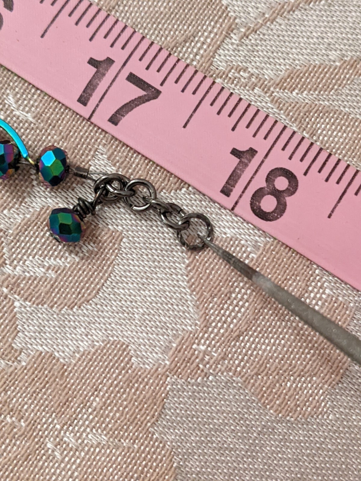 Ladies/Teen Sparkle With Color 18 In Necklace With Crystals And Metal