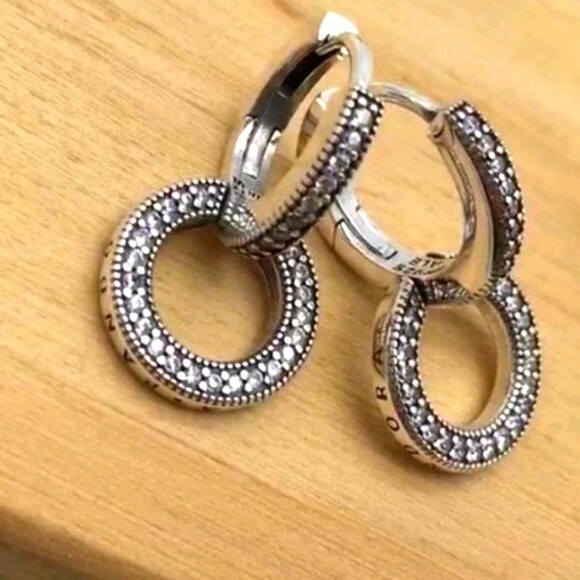 Brand New Genuine Pandora Sparkling Double Hoop Circle CZ Earrings 299052C01