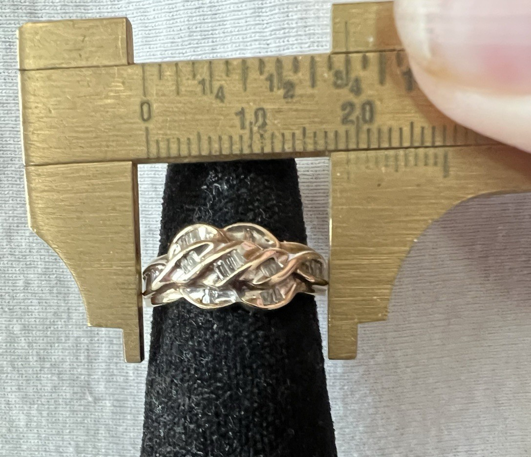 10k Gold With Baguette Diamonds Ring Size 7, 3.2 Grams, Pre-Owned