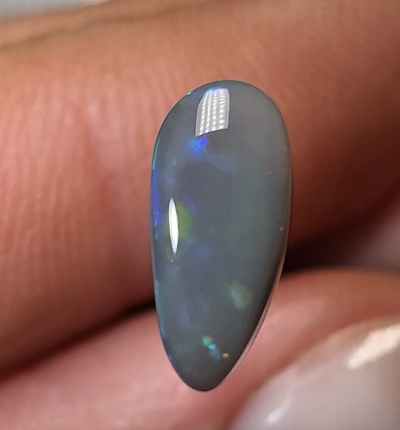 Natural Solid Australian Dark Opal 0.55ct, Lightning Ridge, jewelry making stone