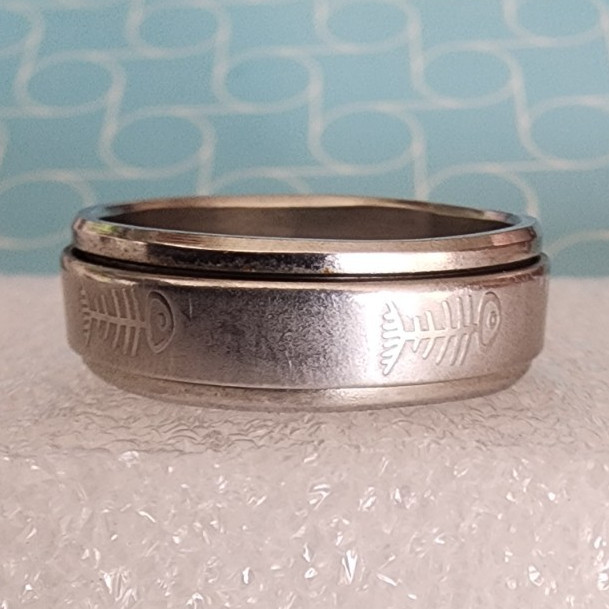 Silver Tone Stainless Steel Spinner Band Ring Size 9, 8mm Wide, Etched