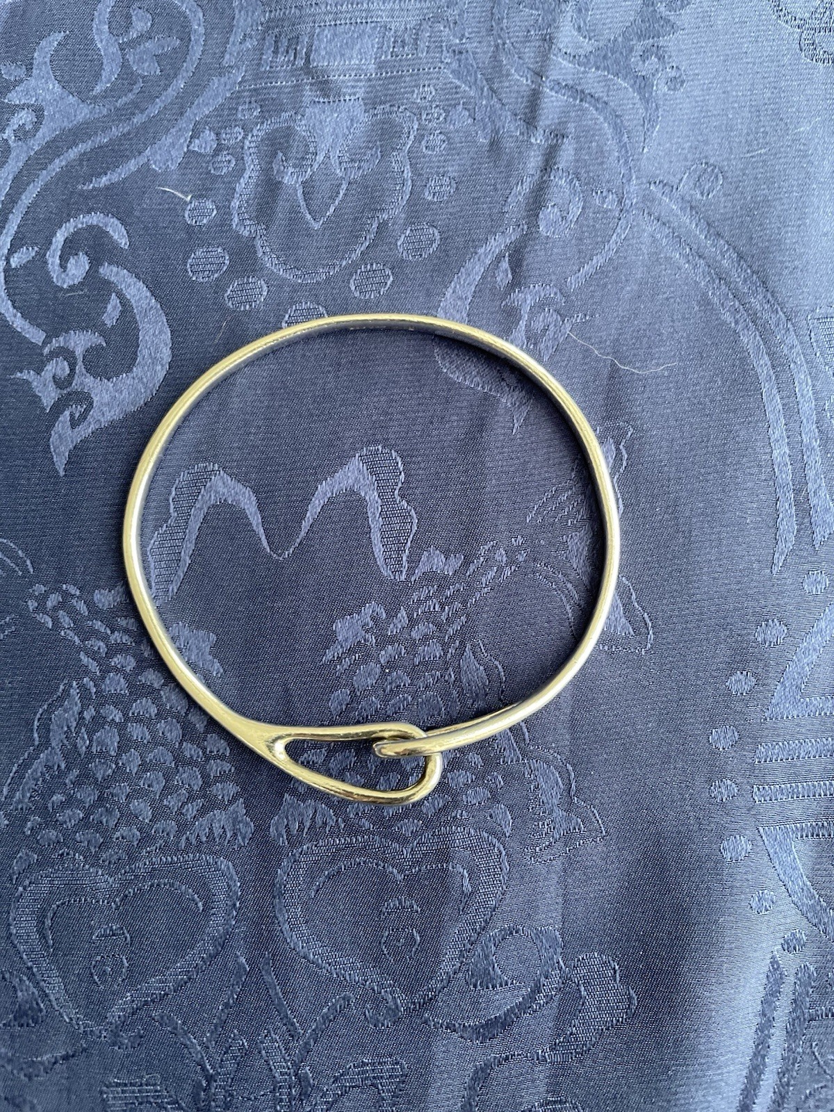 Tiffany & Co. Very RARE Silver Vintage Infinity Love Knot Bangle Bracelet