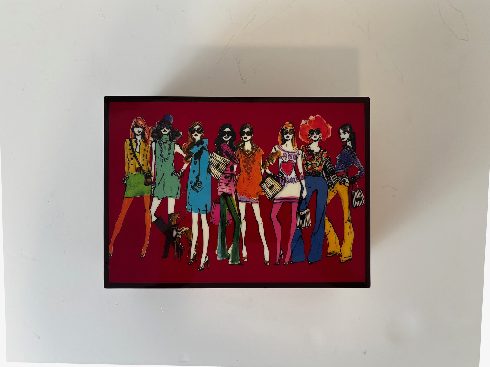 HENRY BENDEL Izak Zenou JEWELRY BOX red laquer WITH KEY