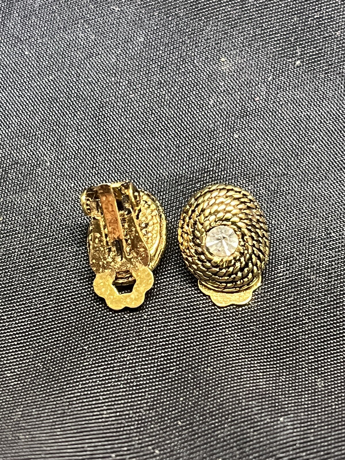 VINTAGE GOLD TONE CLIP ON STUD EARRINGS .50”