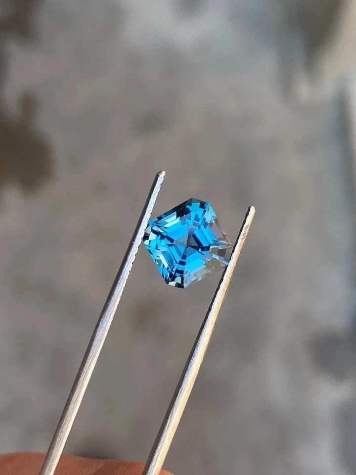 Natural 9.25 Ct Blue Aquamarine Asscher Cut Loose Certified Jewelry Gemstone