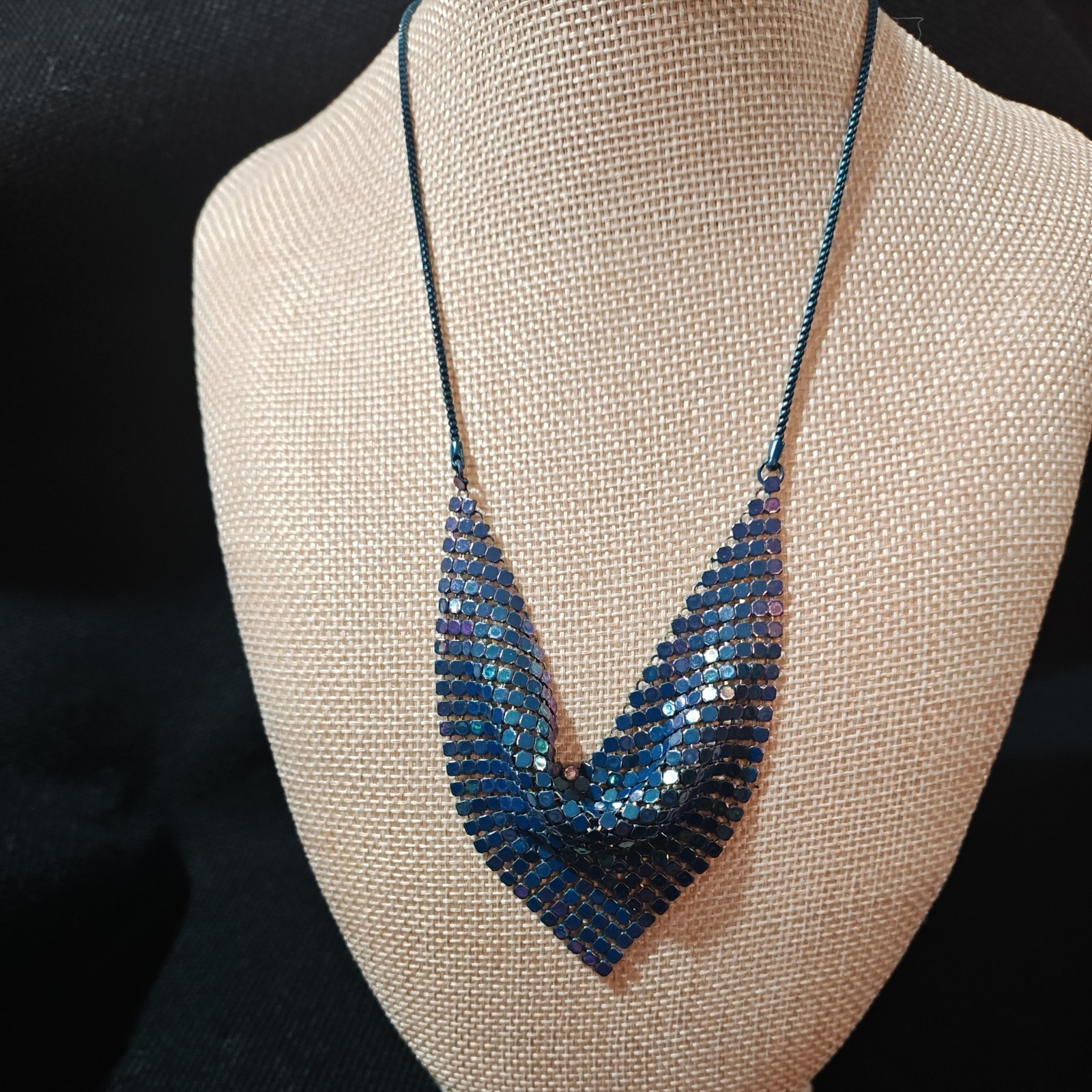 Vtg HK 70s Disco Mesh Bib Necklace Iridescent Blue Green Chainmail Hong Kong
