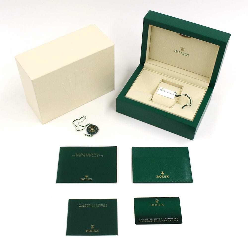 ROLEX Oyster Perpetual 41 124300 Silver Random Number second hand mens