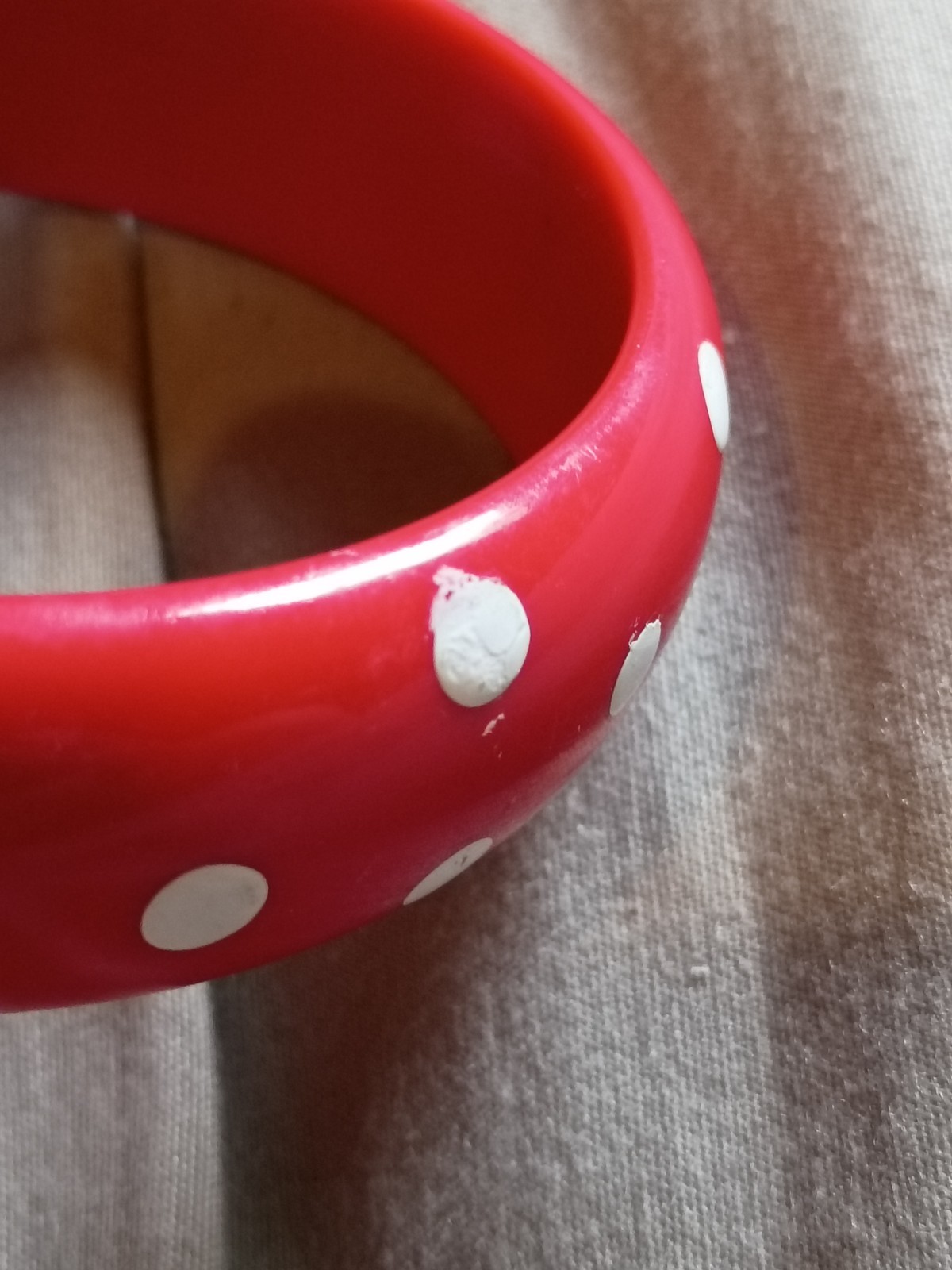 Unique Vintage Polkadot Red and White Color Plastic Bracelet.