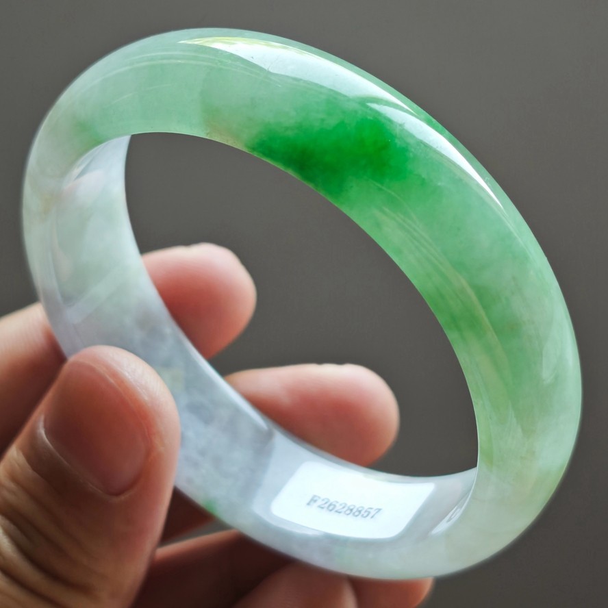 58mm Emerald Green Icy Jadeite Jade Bangle Bracelet Burma Jade Bangle 3668