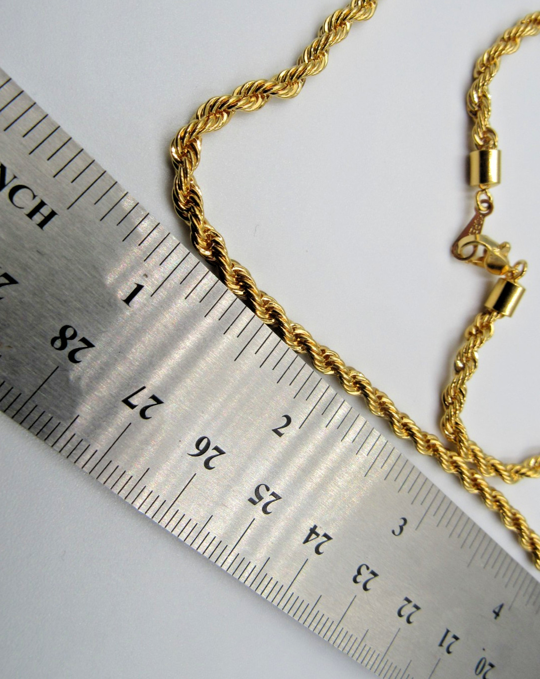 Signed Korea 18″ Gold Tone Rope Chain Necklace E2